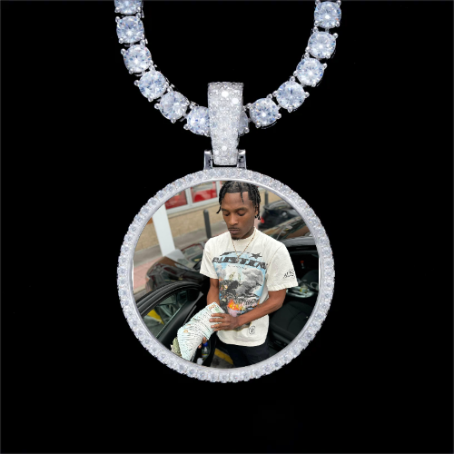 925S & VVS Moissanite 3D Circle Custom Picture Pendant
