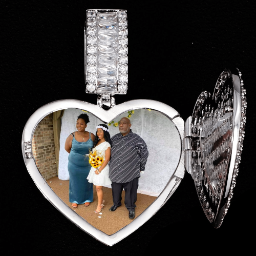 CUSTOM PICTURE PENDANT STYLE-8