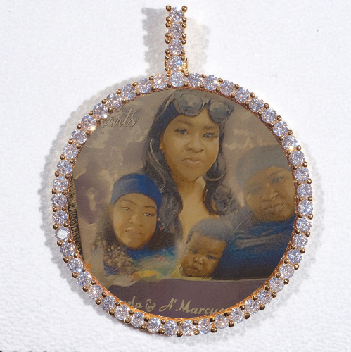 LARGE 3D CIRCLE CUSTOM PICTURE PENDANT