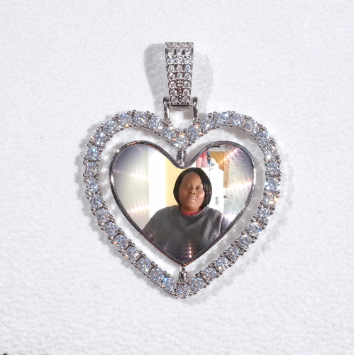 3D Spinning 2-Faced Heart Custom Picture Pendant