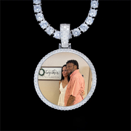 925S & VVS Moissanite 3D Circle Custom Picture Pendant