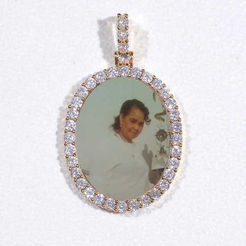 3D Oval Custom Picture Pendant