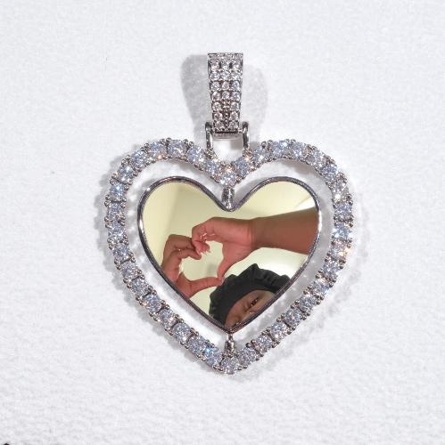3D Spinning 2-Faced Heart Custom Picture Pendant