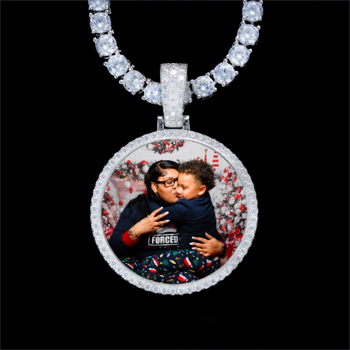 925S & VVS Moissanite 3D Circle Custom Picture Pendant