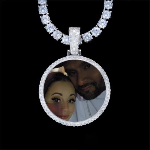 925S & VVS Moissanite 3D Circle Custom Picture Pendant