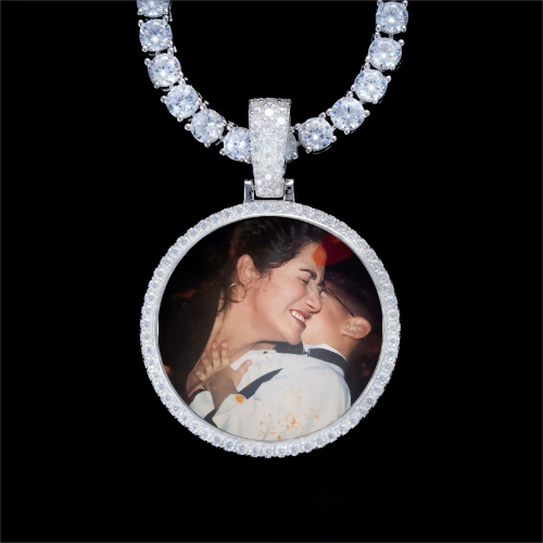 925S & VVS Moissanite 3D Circle Custom Picture Pendant