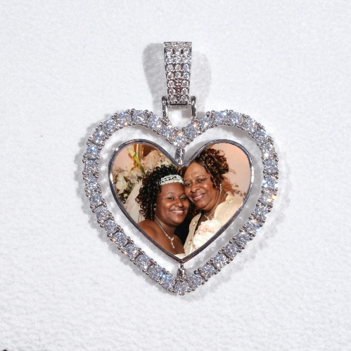 3D Spinning 2-Faced Heart Custom Picture Pendant