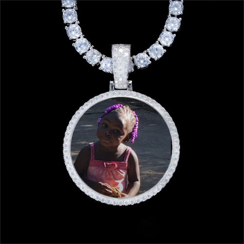 925S & VVS Moissanite 3D Circle Custom Picture Pendant
