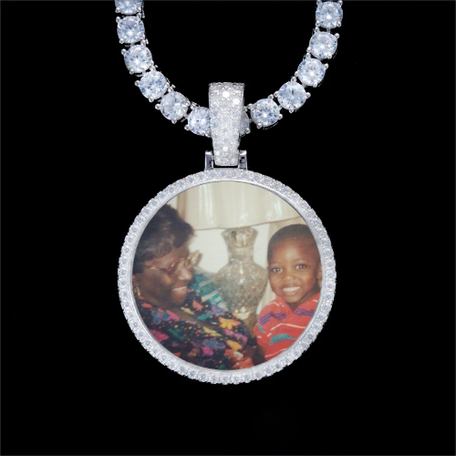 925S & VVS Moissanite 3D Circle Custom Picture Pendant