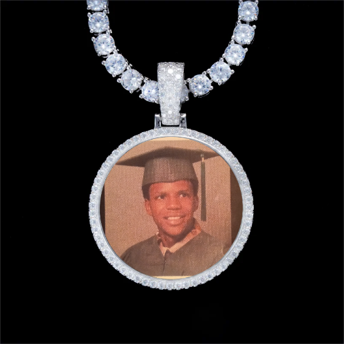 925S & VVS Moissanite 3D Circle Custom Picture Pendant