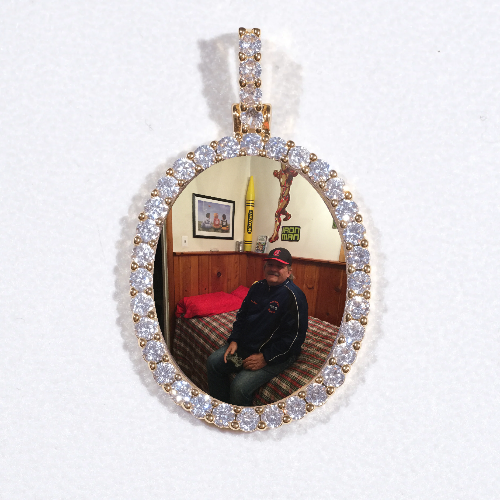 3D Oval Custom Picture Pendant
