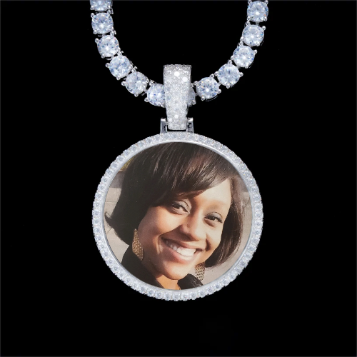925S & VVS Moissanite 3D Circle Custom Picture Pendant