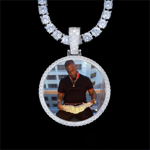 925S & VVS Moissanite 3D Circle Custom Picture Pendant