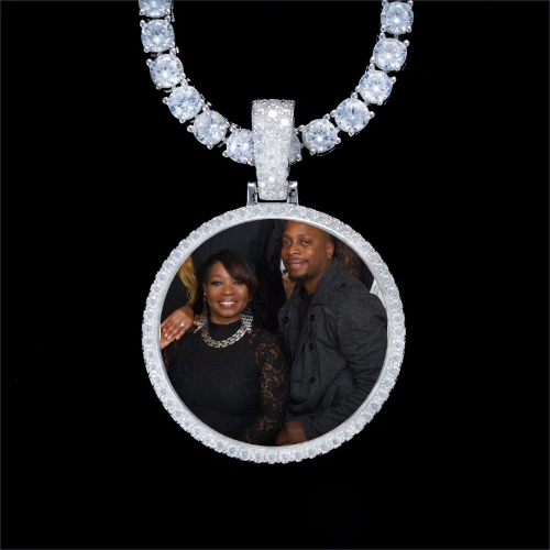925S & VVS Moissanite 3D Circle Custom Picture Pendant
