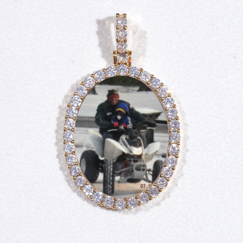 3D Oval Custom Picture Pendant