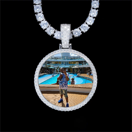 925S & VVS Moissanite 3D Circle Custom Picture Pendant