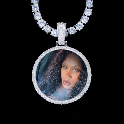925S & VVS Moissanite 3D Circle Custom Picture Pendant