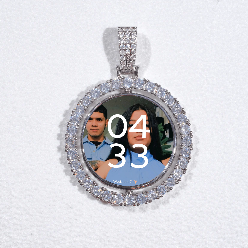 3D Spinning 2-Faced Custom Picture Pendant