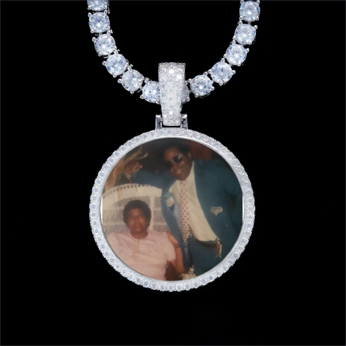 925S & VVS Moissanite 3D Circle Custom Picture Pendant