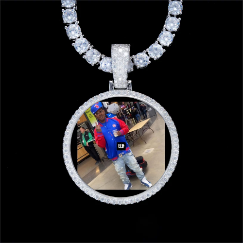 925S & VVS Moissanite 3D Circle Custom Picture Pendant