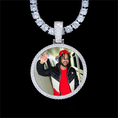 925S & VVS Moissanite 3D Circle Custom Picture Pendant