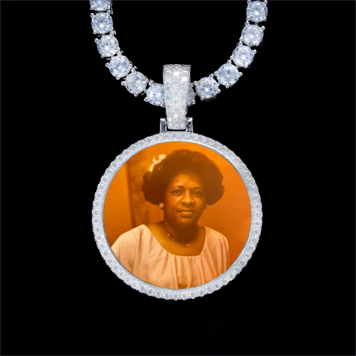 925S & VVS Moissanite 3D Circle Custom Picture Pendant