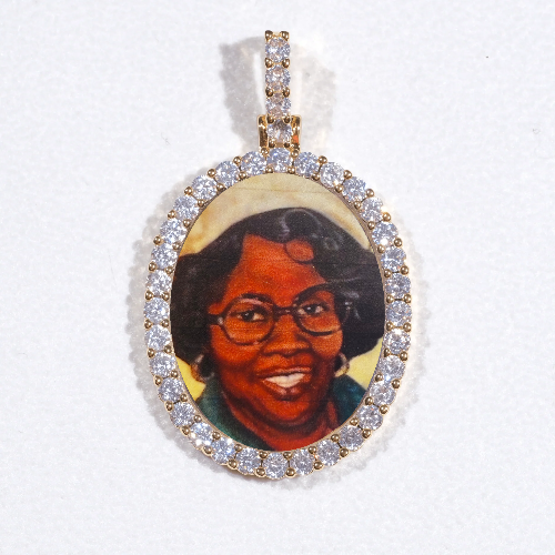 3D Oval Custom Picture Pendant