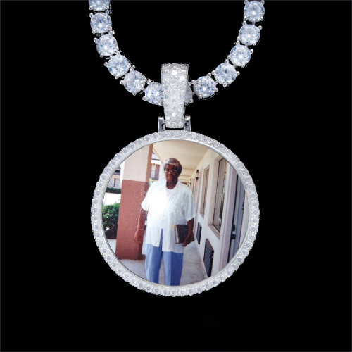 925S & VVS Moissanite 3D Circle Custom Picture Pendant