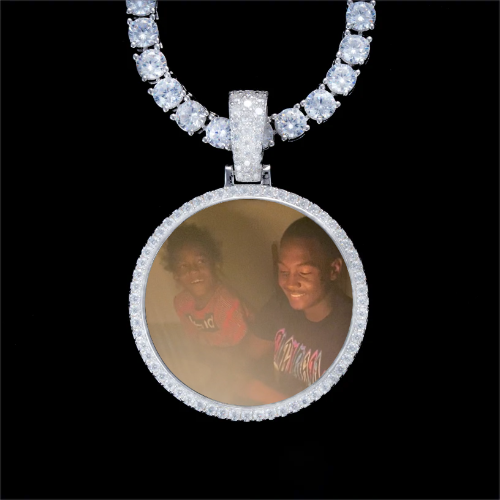 925S & VVS Moissanite 3D Circle Custom Picture Pendant
