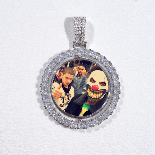 3D Spinning 2-Faced Custom Picture Pendant