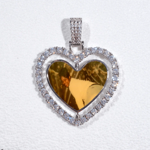 3D Spinning 2-Faced Heart Custom Picture Pendant