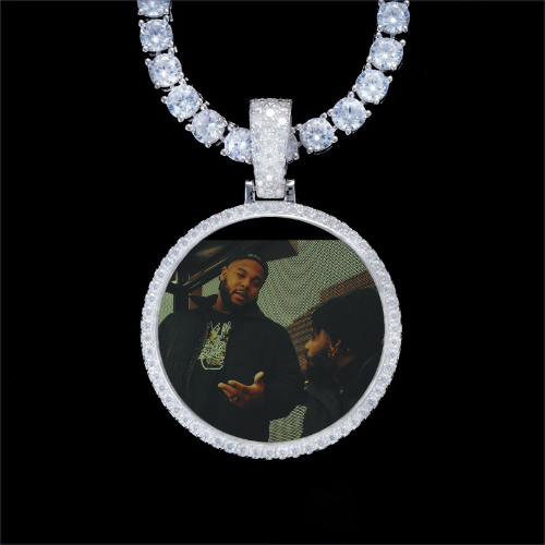 925S & VVS Moissanite 3D Circle Custom Picture Pendant