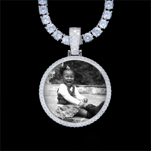 925S & VVS Moissanite 3D Circle Custom Picture Pendant