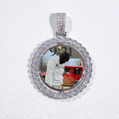 3D Spinning 2-Faced Custom Picture Pendant
