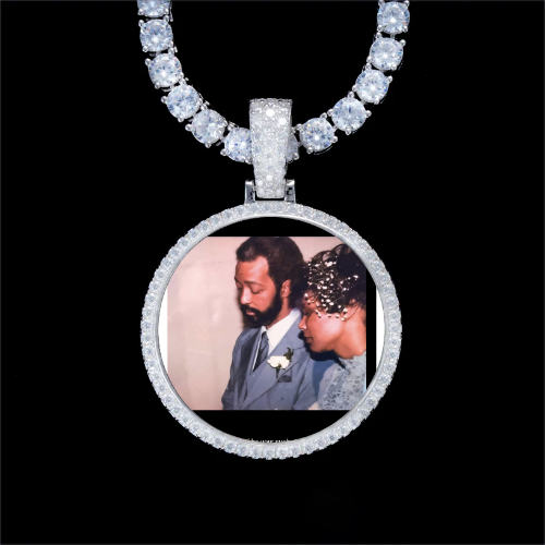 925S & VVS Moissanite 3D Circle Custom Picture Pendant