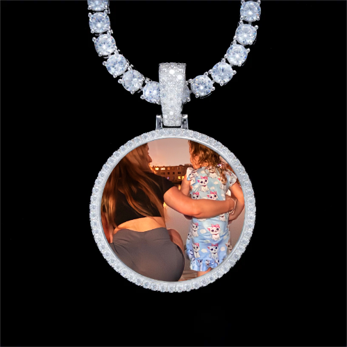 925S & VVS Moissanite 3D Circle Custom Picture Pendant