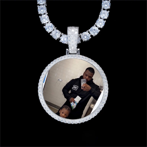 925S & VVS Moissanite 3D Circle Custom Picture Pendant