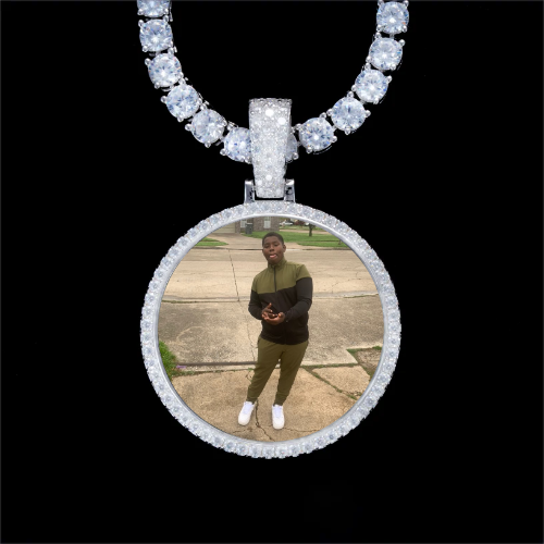 925S & VVS Moissanite 3D Circle Custom Picture Pendant