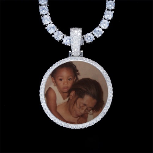 925S & VVS Moissanite 3D Circle Custom Picture Pendant