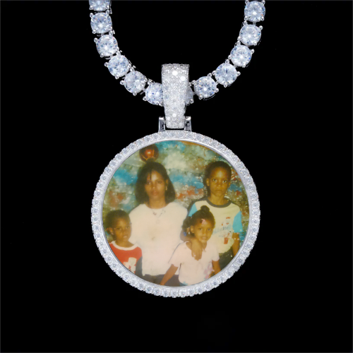 925S & VVS Moissanite 3D Circle Custom Picture Pendant