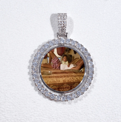 3D Spinning 2-Faced Custom Picture Pendant
