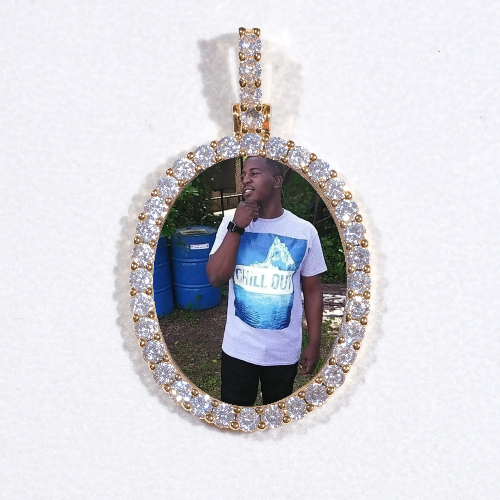 3D Oval Custom Picture Pendant