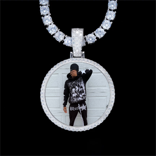 925S & VVS Moissanite 3D Circle Custom Picture Pendant