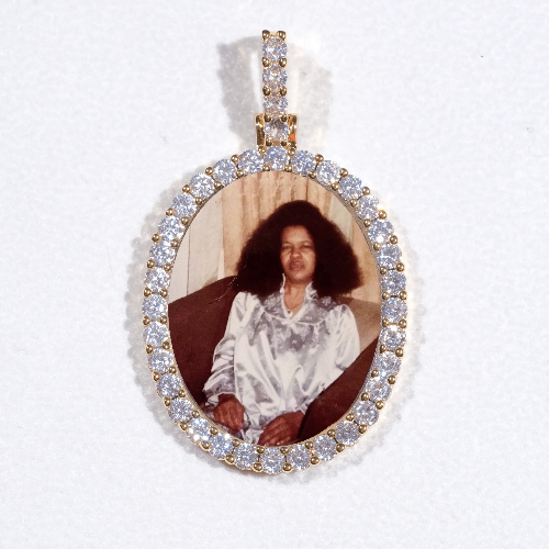 3D Oval Custom Picture Pendant