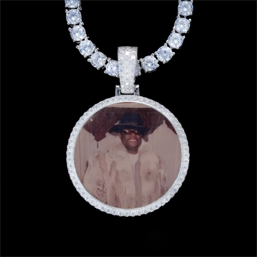 925S & VVS Moissanite 3D Circle Custom Picture Pendant