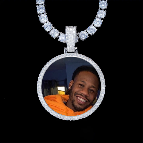 925S & VVS Moissanite 3D Circle Custom Picture Pendant