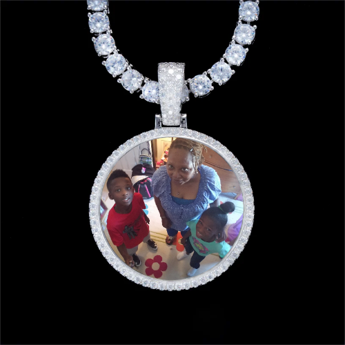 925S & VVS Moissanite 3D Circle Custom Picture Pendant