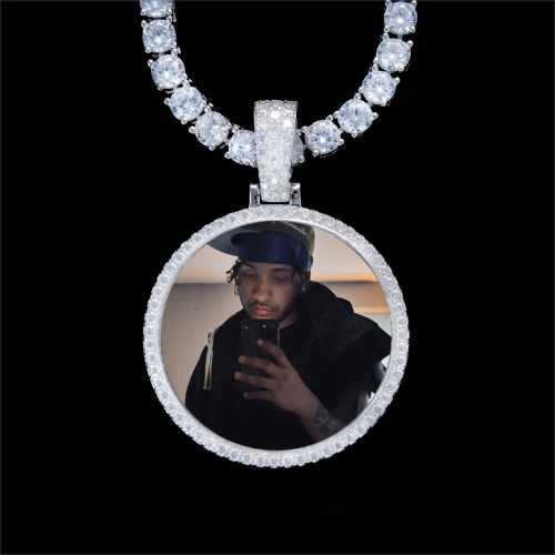 925S & VVS Moissanite 3D Circle Custom Picture Pendant