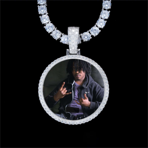 925S & VVS Moissanite 3D Circle Custom Picture Pendant