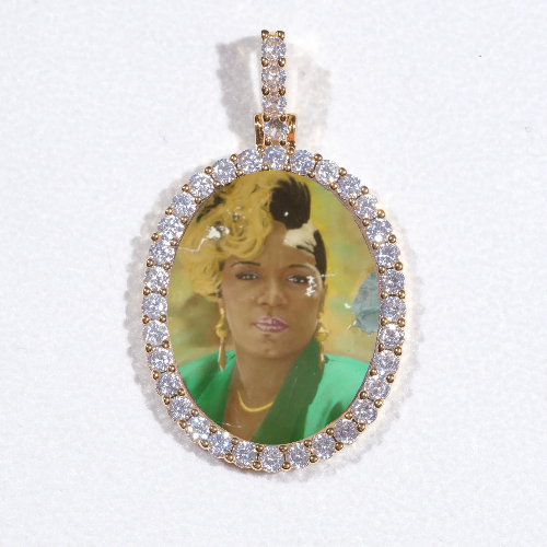 3D Oval Custom Picture Pendant